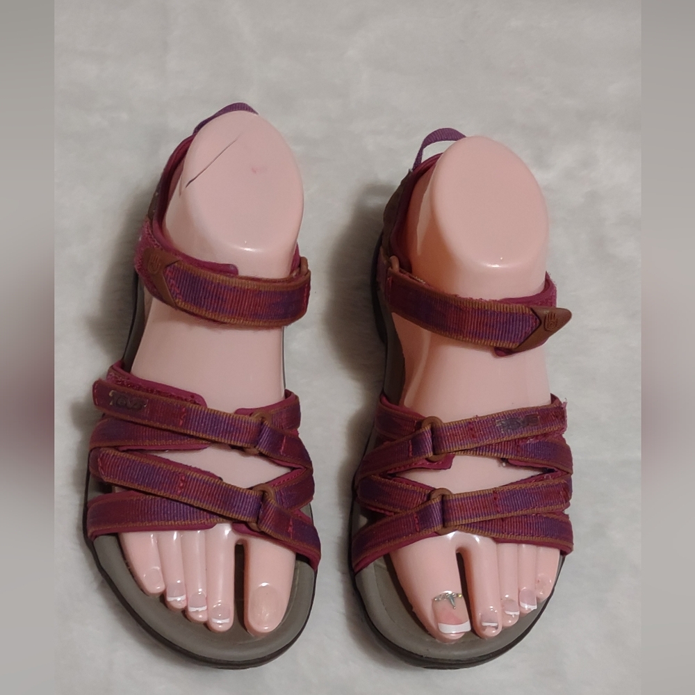 Teva Tirra Womens Sandal Red/Purple Size 6.5